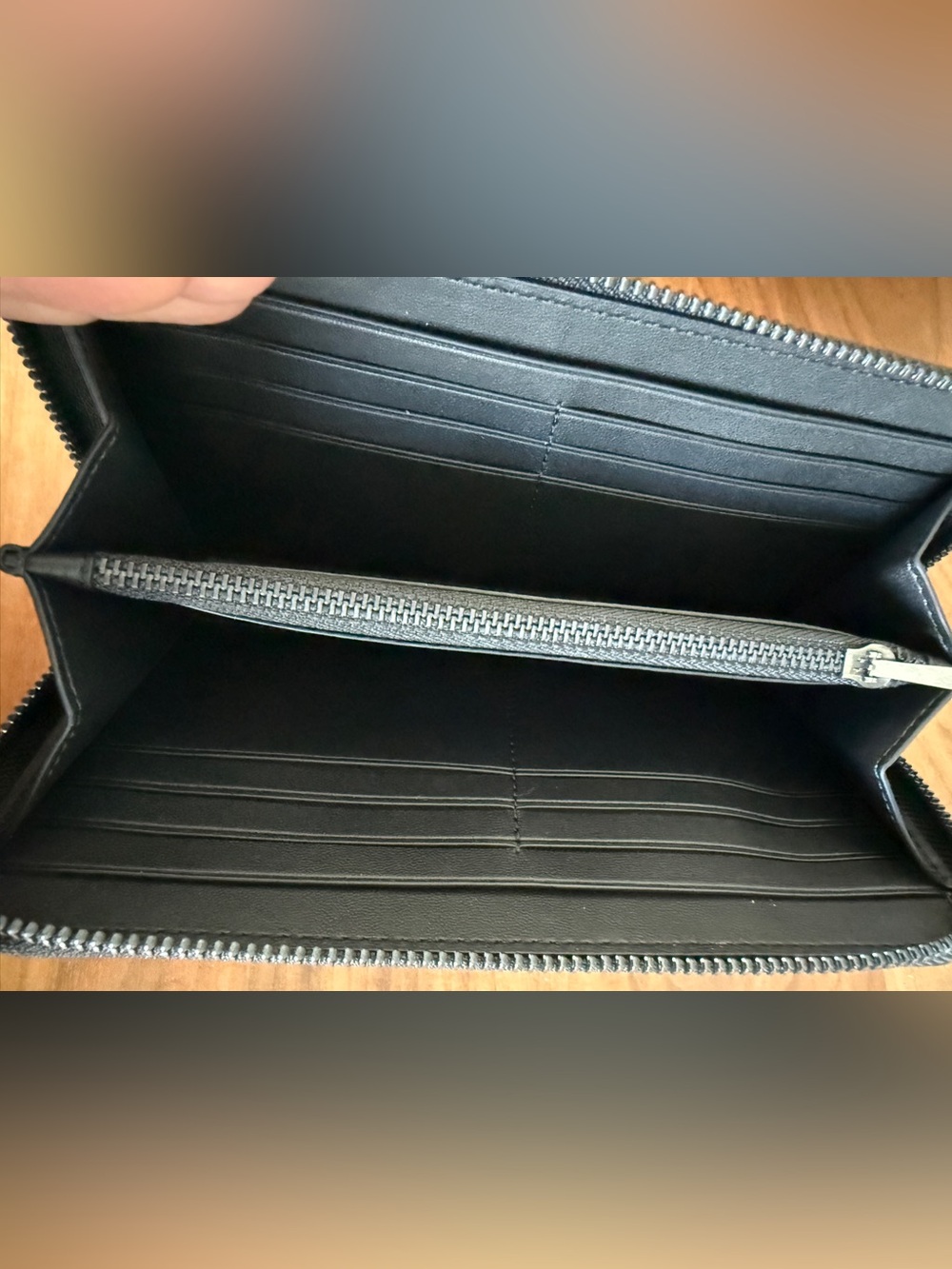 Coach Black Accordion Wallet in Signature Canvas - Picture 4 of 5